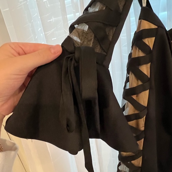 Black formal dress - Picture 13 of 14